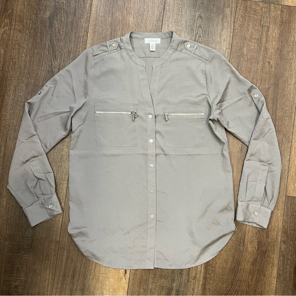 Calvin Klein Button Down Silky shirt